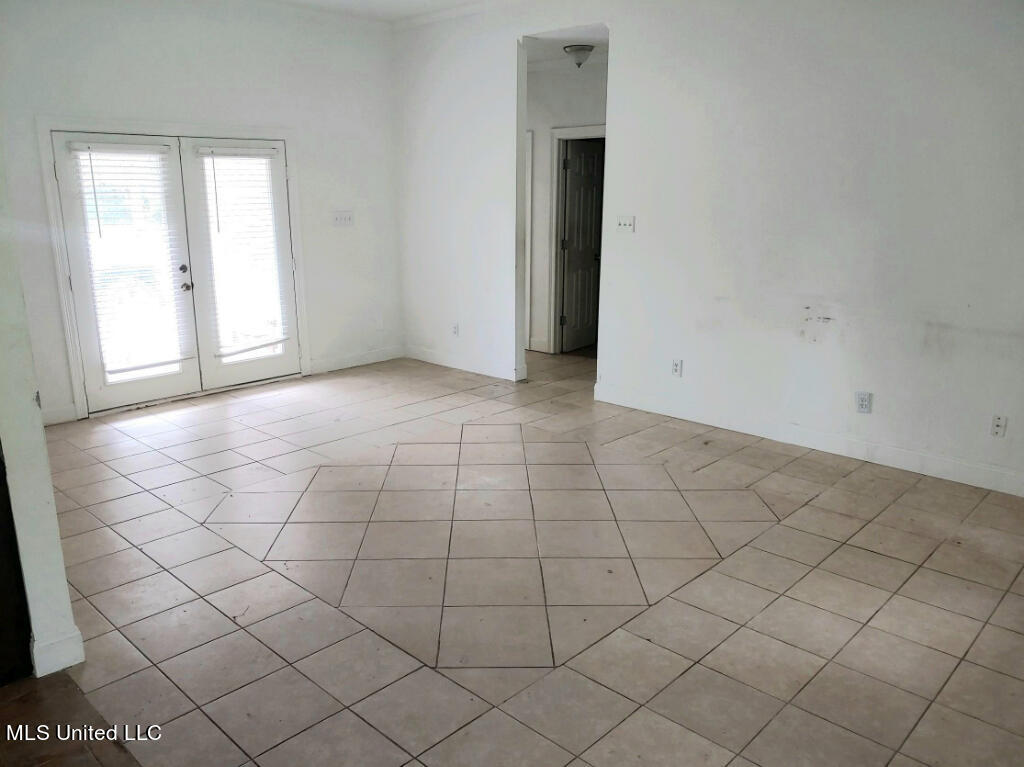 23220 Red Bluff Road Moss Point, MS 39562 - Photo 3 of 6 02