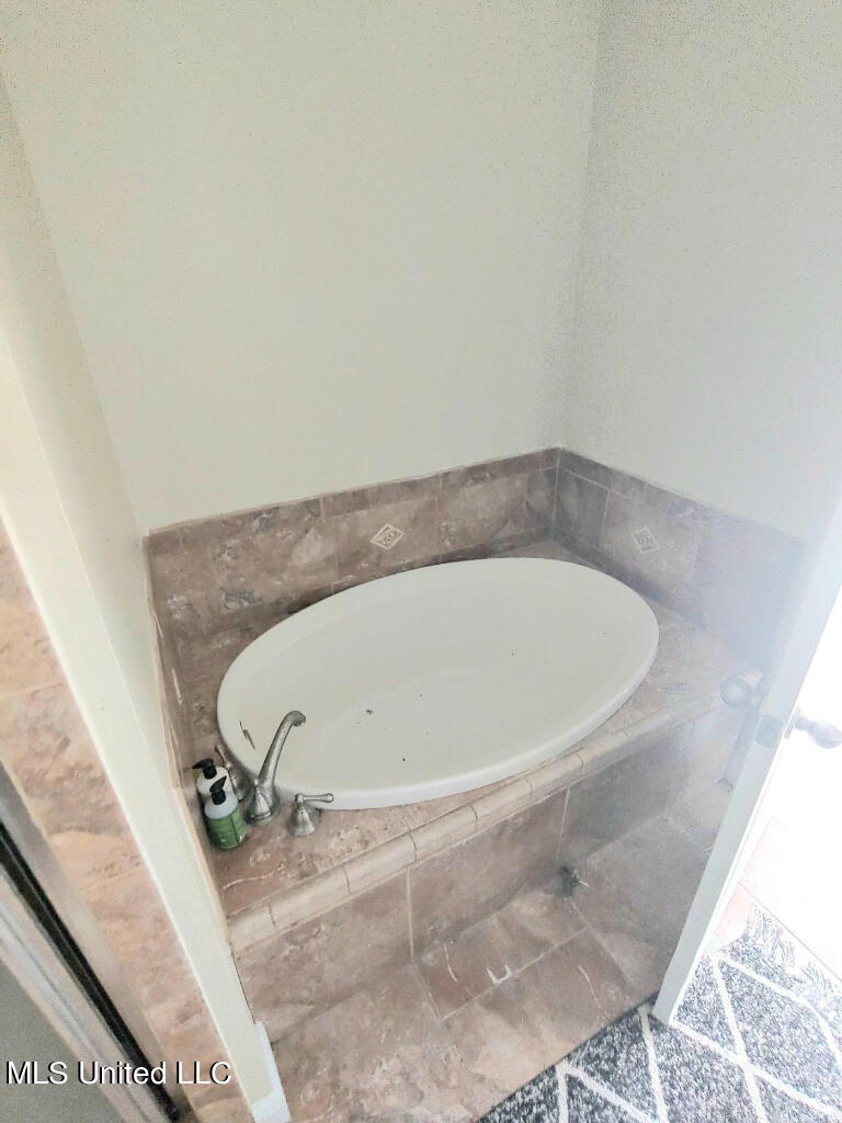 23220 Red Bluff Road Moss Point, MS 39562 - Photo 5 of 6 04