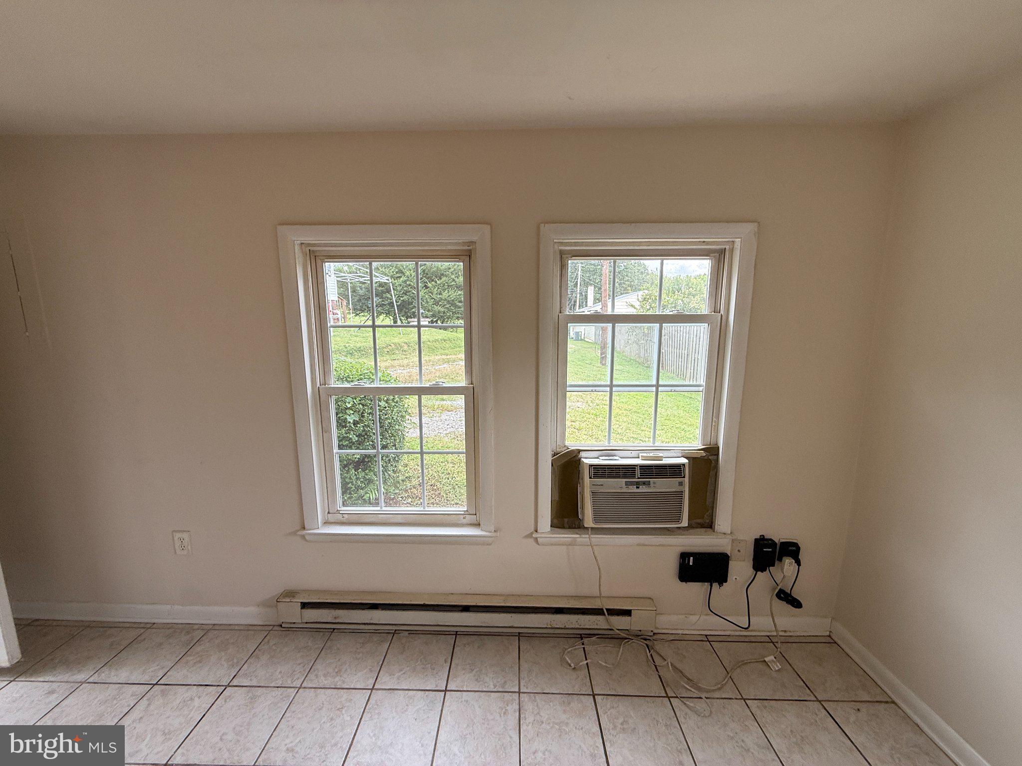 181 Truslow Road, Unit 3 Fredericksburg, VA 22405 - Photo 5 of 11 Gallery Image 5