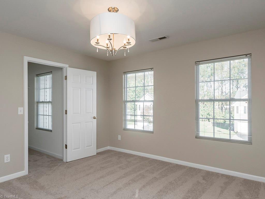 1309 Sharp Ridge Road Greensboro, NC 27406 - Photo 26 of 30 4th Bedroom, with Walk In Closet