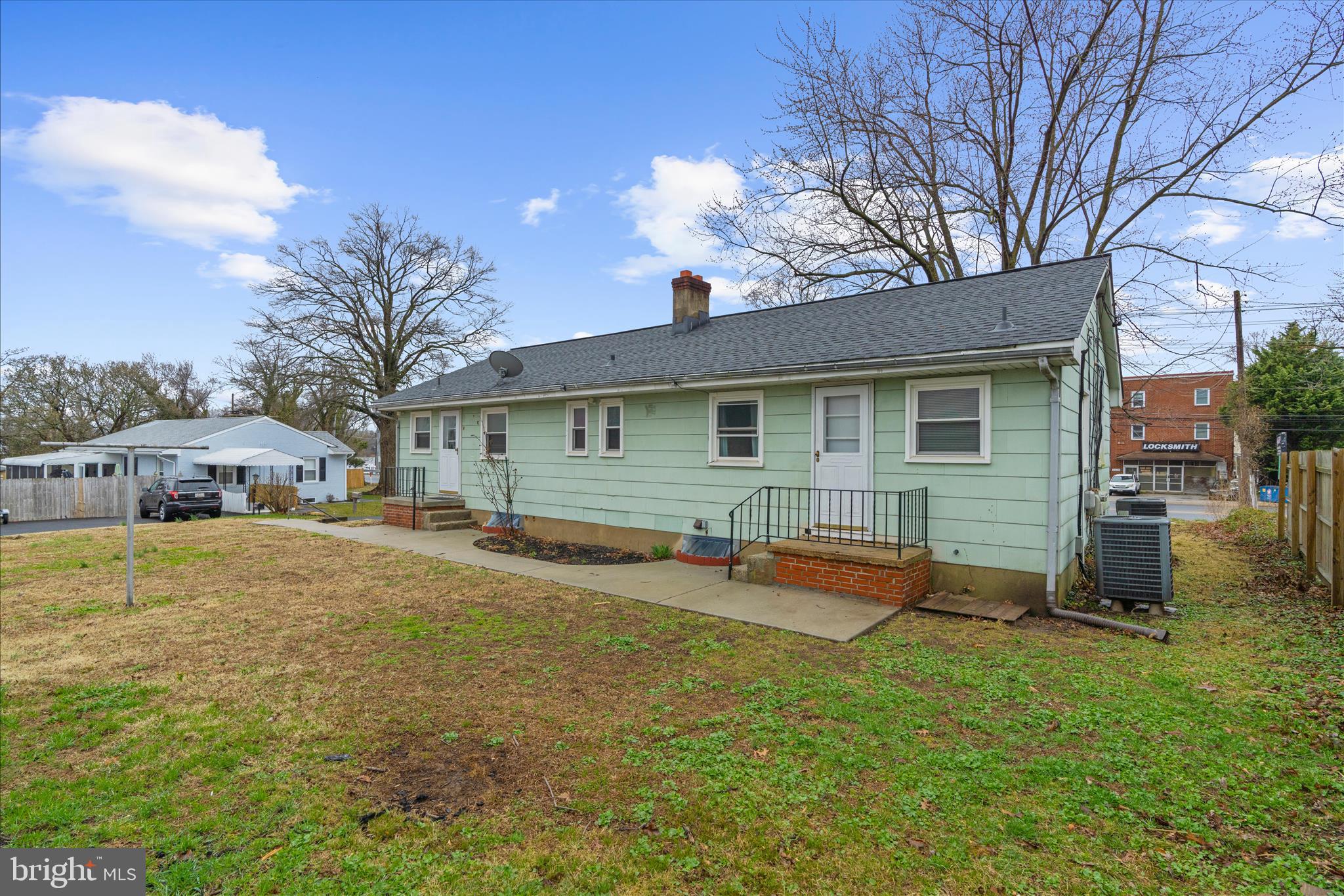 8229 Fort Smallwood Road Baltimore, MD 21226 - Photo 36 of 75 Gallery Image 36