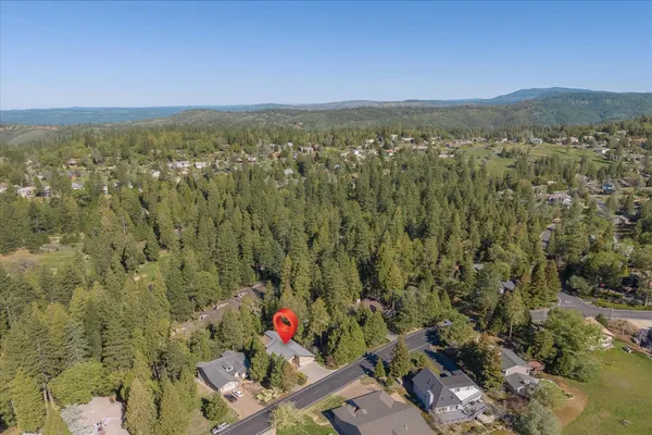 $549,000 | 1412 Sandalwood Drive, Murphys, CA 95247