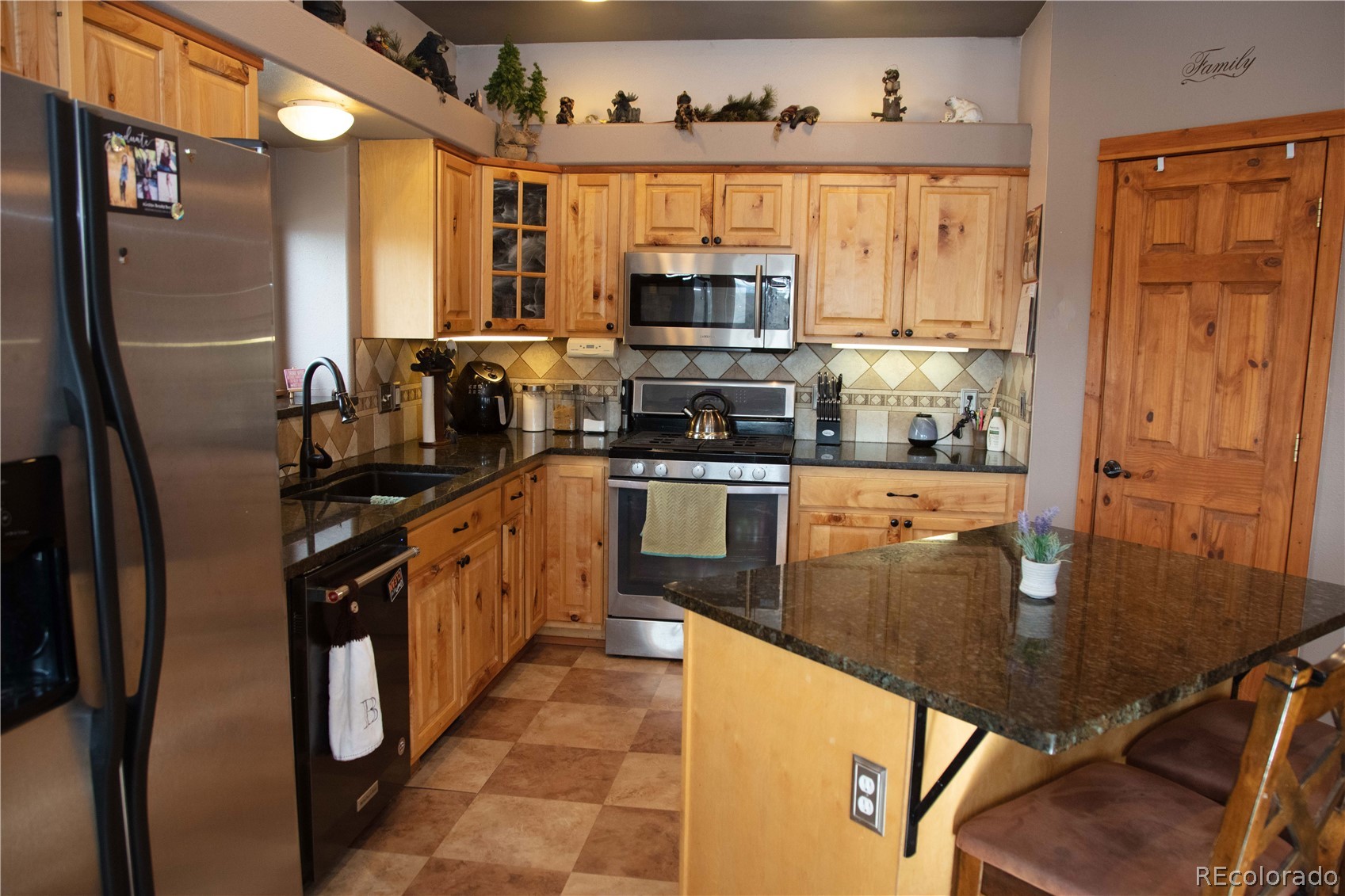 1368 Juniper Road Meeker, CO 81641 - Photo 5 of 31 Gallery Image 5