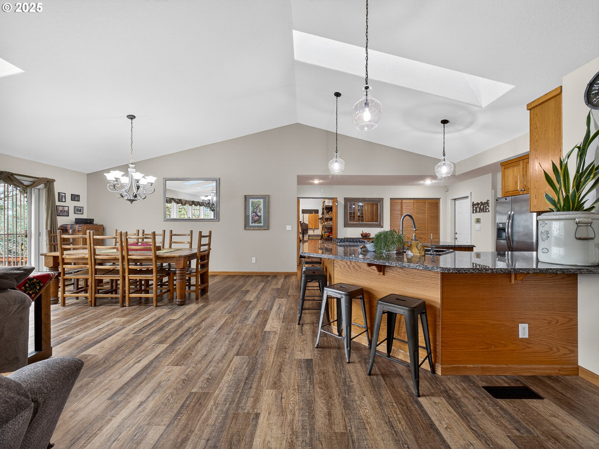 12345 South Fox Road Molalla, OR 97038 - Photo 13 of 48 Gallery Image 13