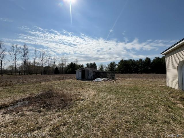 6919 Emmett Road Yale, MI 48097 - Photo 5 of 15