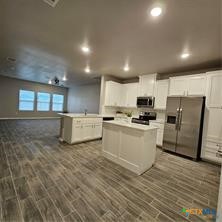 5407 Rose Gdn Loop Killeen, TX 76542 - Photo 2 of 15