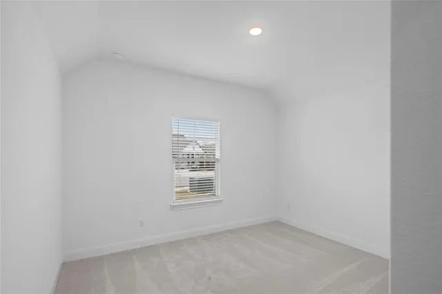 $2,500 | 181 Slenderleaf Drive, Marble Falls, TX 78654