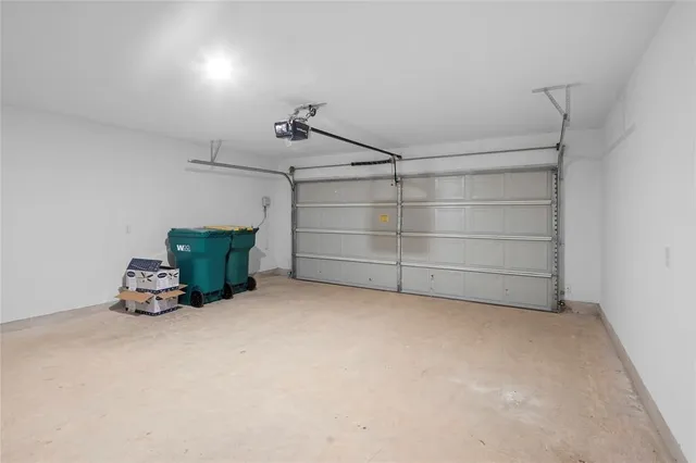 $2,500 | 181 Slenderleaf Drive, Marble Falls, TX 78654