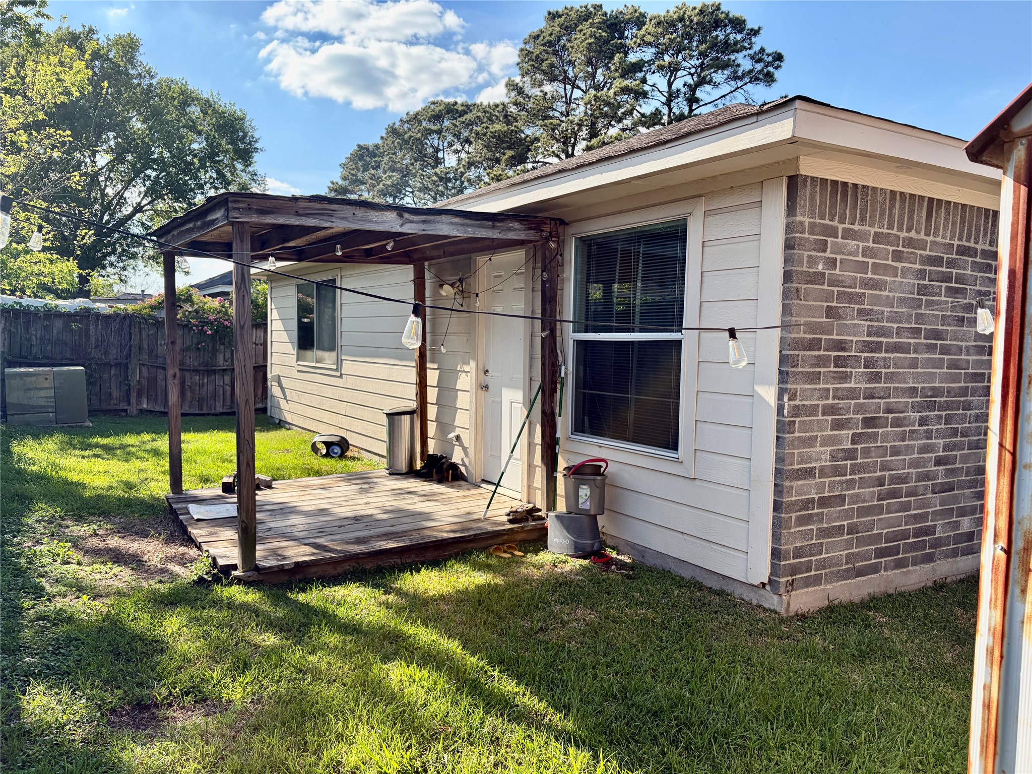 5329 Tallowpine Terrace Katy, TX 77493 - Photo 20 of 21 a view of a house with backyard