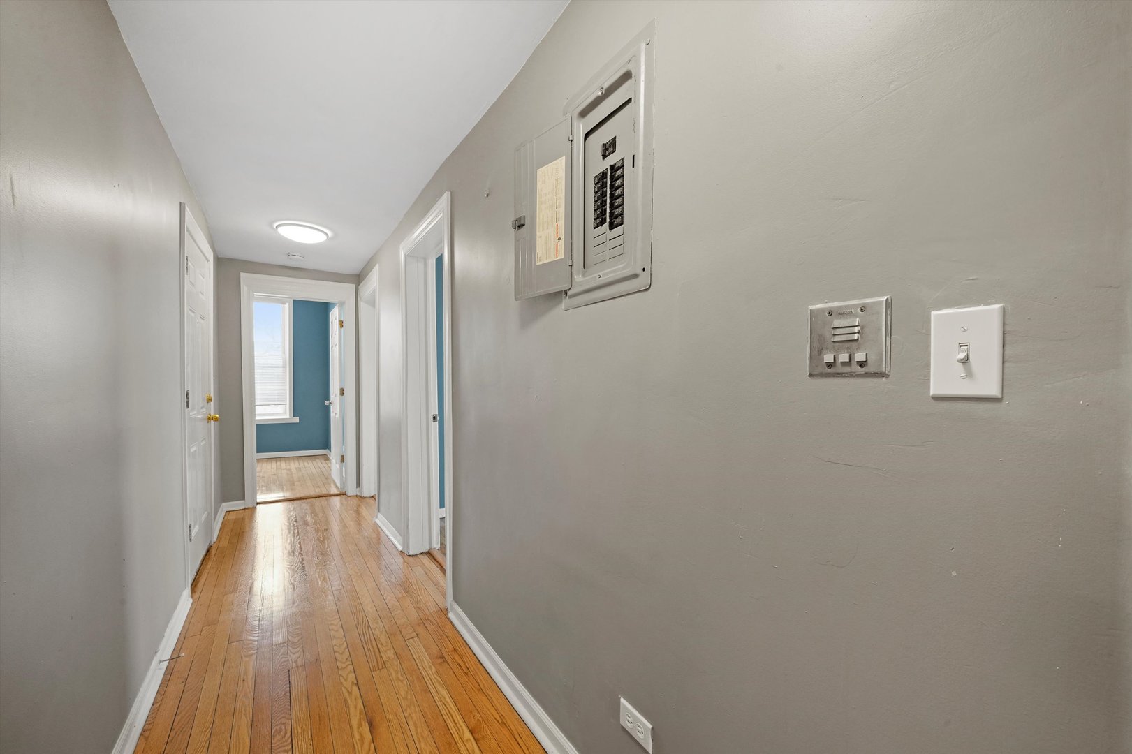 7152 South Emerald Avenue Chicago, IL 60621 - Photo 13 of 24 Gallery Image 13