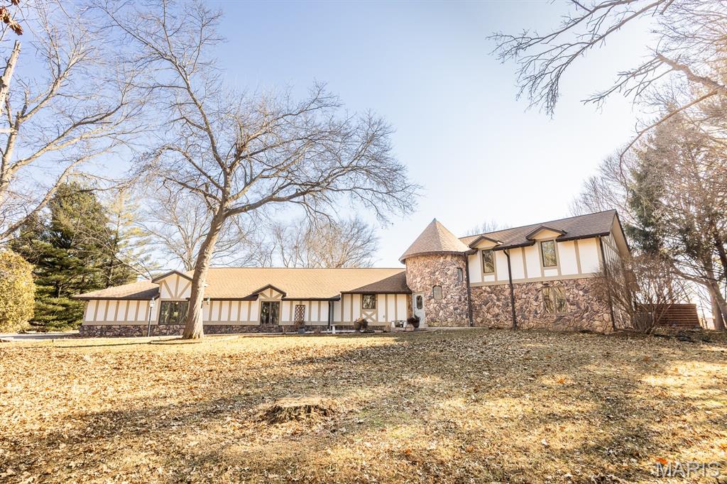 10 Phillips Lane Shiloh, IL 62221 - Photo 1 of 79