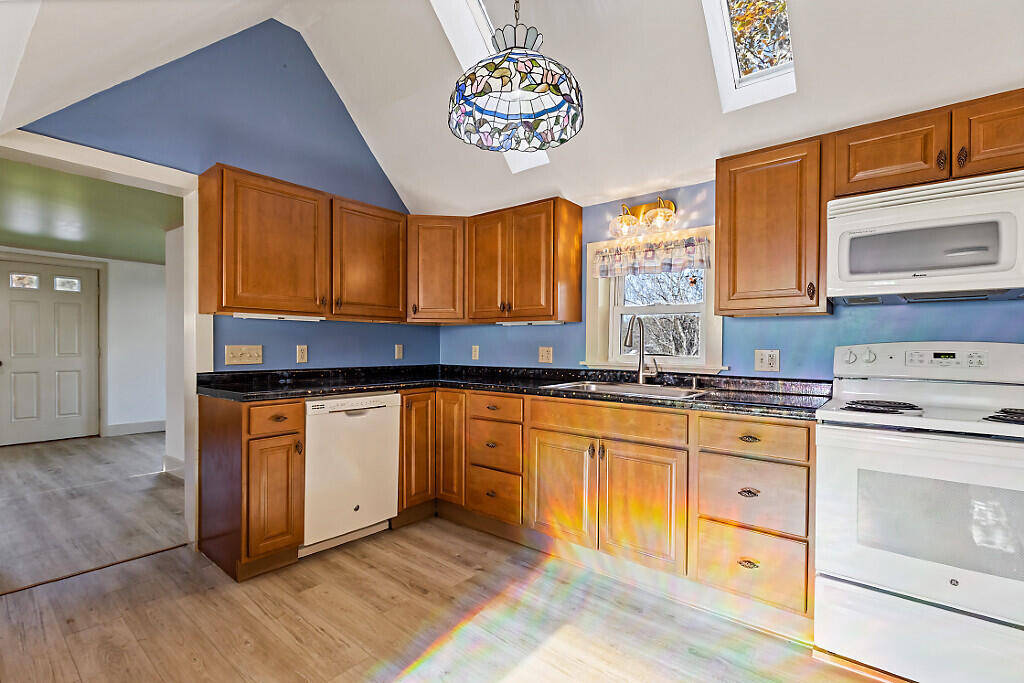 814 Augusta-Rockland Road Windsor, ME 04363 - Photo 15 of 80 46_BP5A0111_DxO_mls