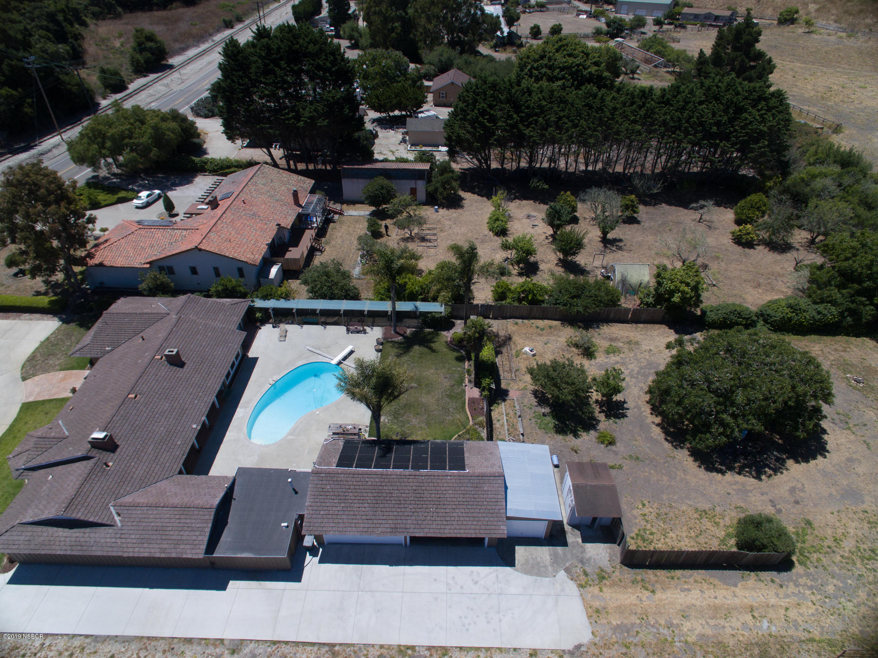 4 Arial