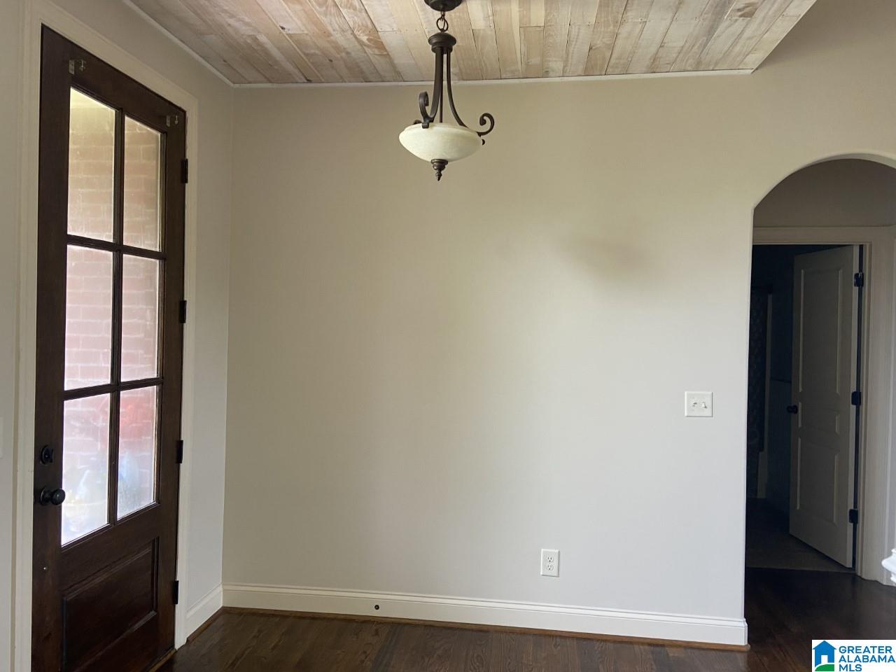 2082 Chelsea Ridge Drive Columbiana, AL 35051 - Photo 2 of 35