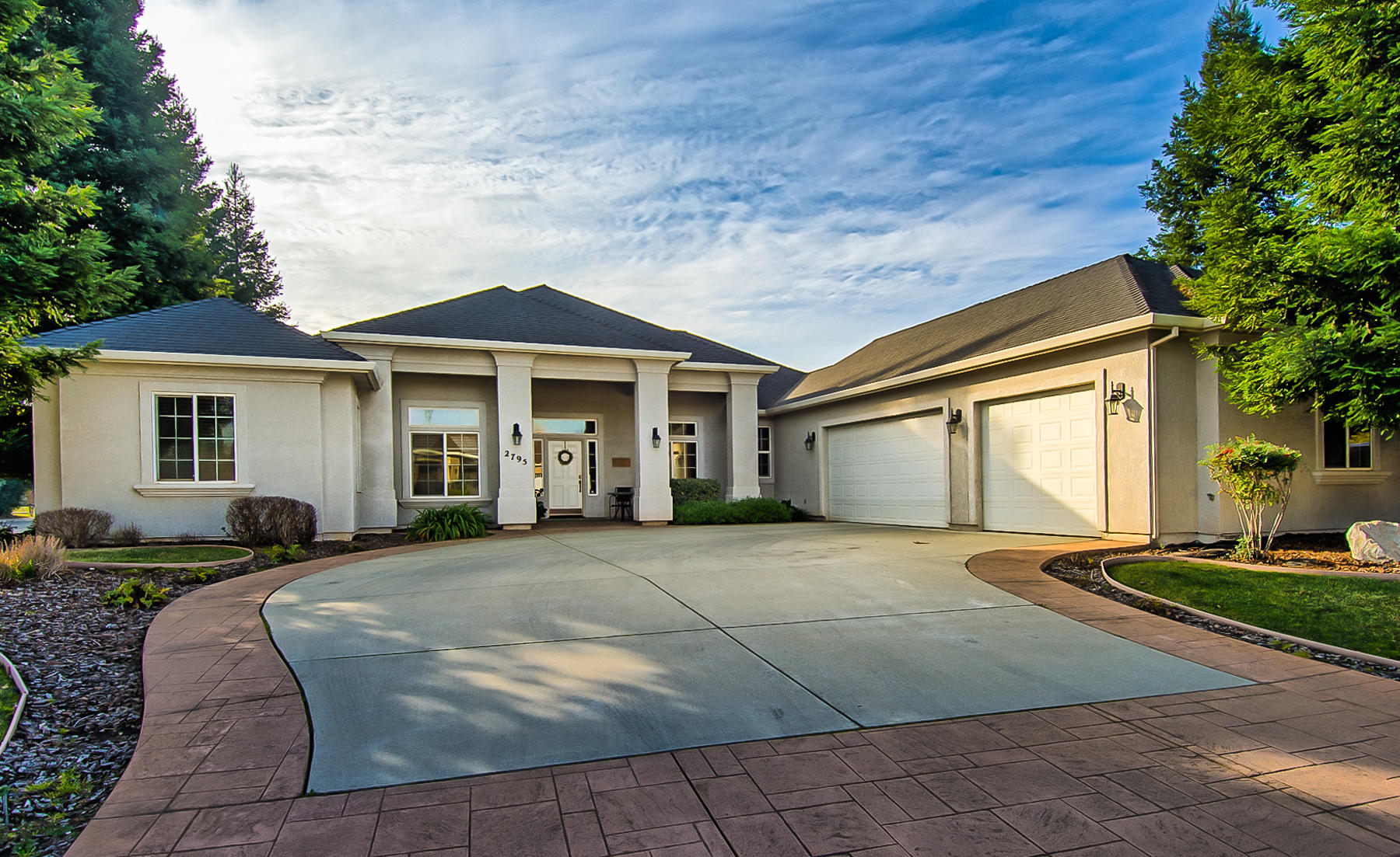 2795 Loggerhead Way Redding, CA 96002 - Photo 3 of 41 loggerhead-102