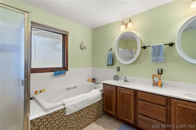 $260,000 | 1436 Cherokee Road, Unit 2A, Lake Ozark, MO 65049