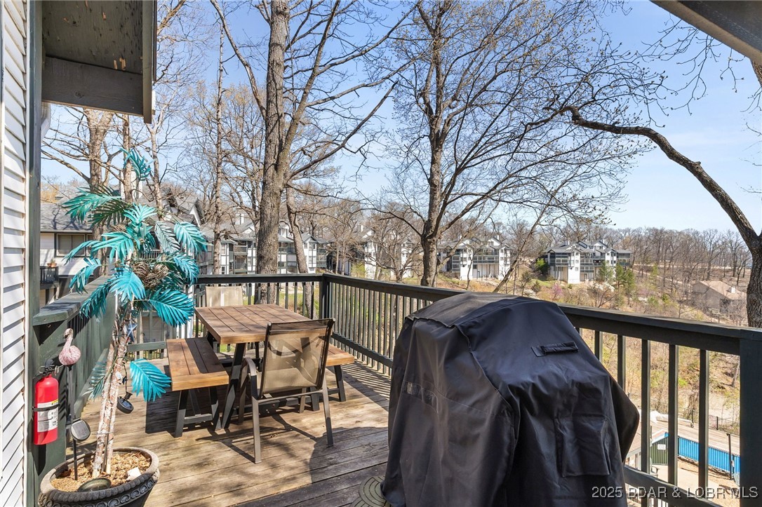 1436 Cherokee Road, Unit 2A Lake Ozark, MO 65049 - Photo 23 of 26 private deck