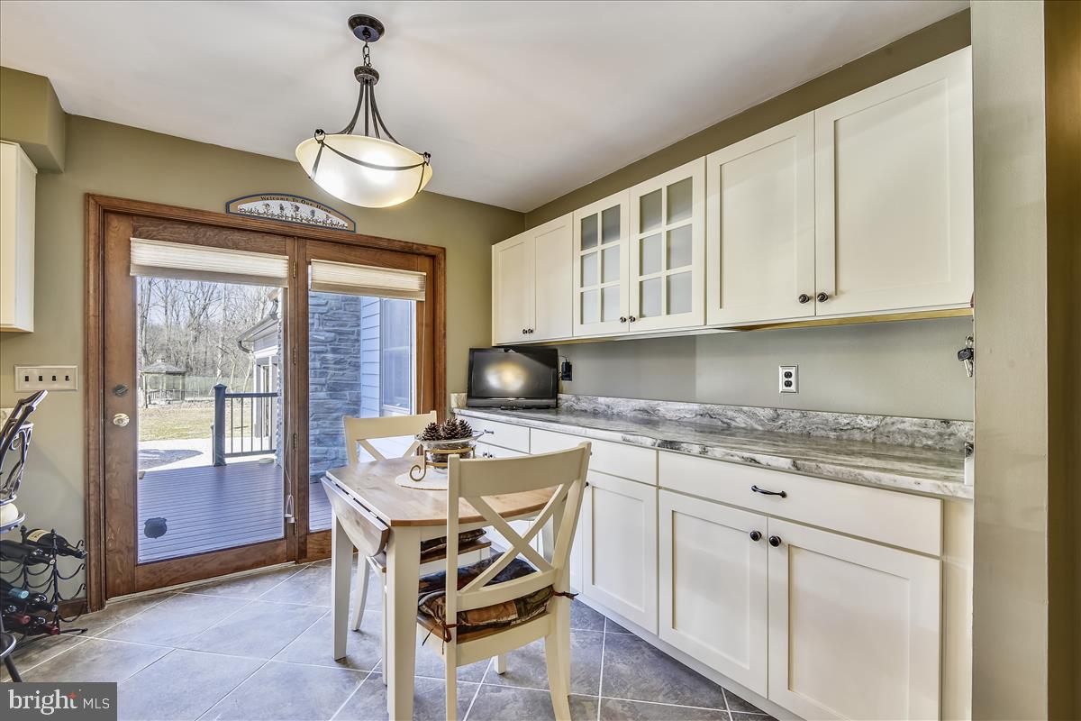 1439 Gilbert Road Arnold, MD 21012 - Photo 14 of 68 Breakfast Area