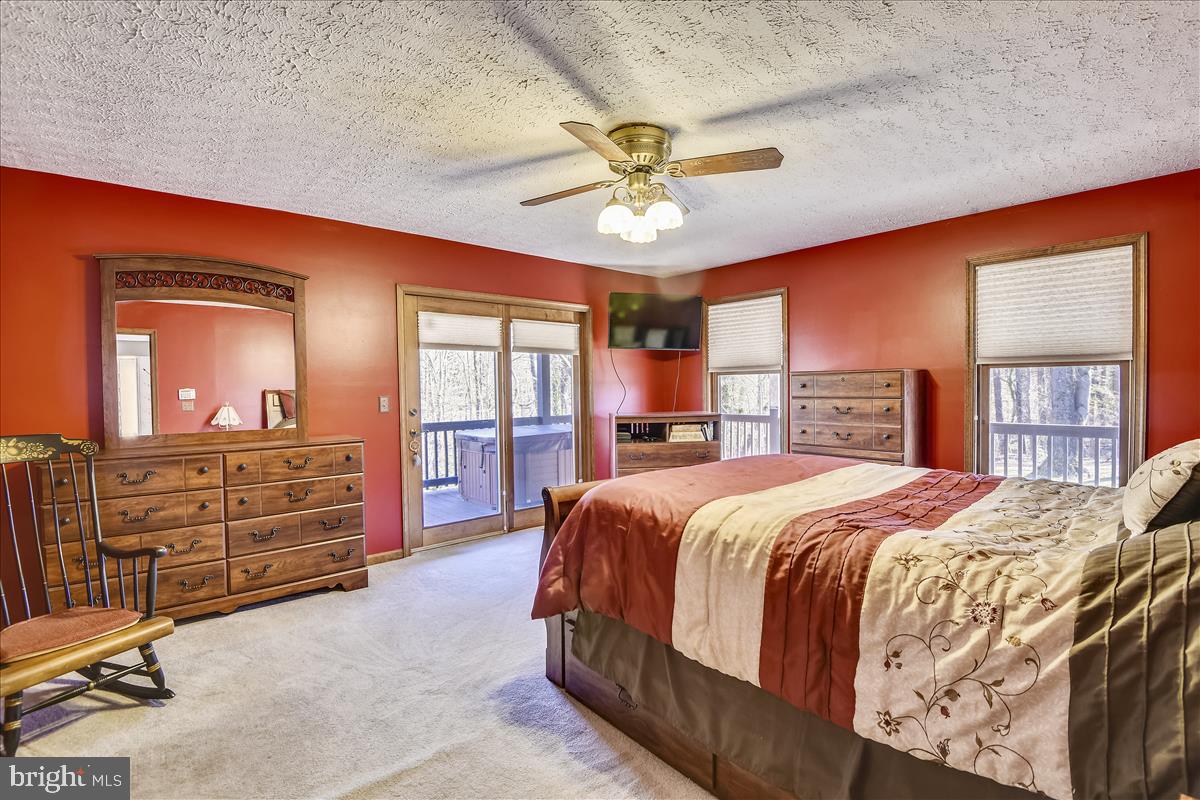1439 Gilbert Road Arnold, MD 21012 - Photo 16 of 68 Main Level Master Bedroom Suite