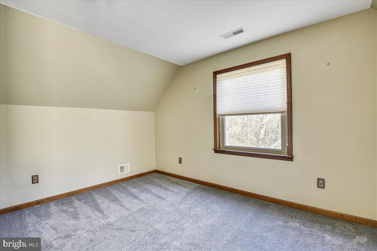1439 Gilbert Road Arnold, MD 21012 - Photo 32 of 68 Bedroom 3
