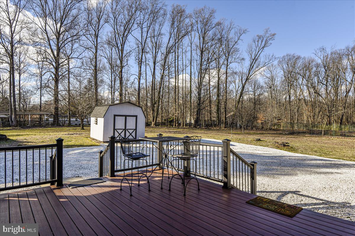 1439 Gilbert Road Arnold, MD 21012 - Photo 41 of 68 Outside Entertainment Area