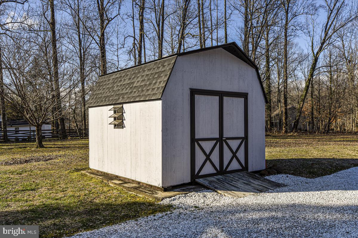 1439 Gilbert Road Arnold, MD 21012 - Photo 42 of 68 Storage