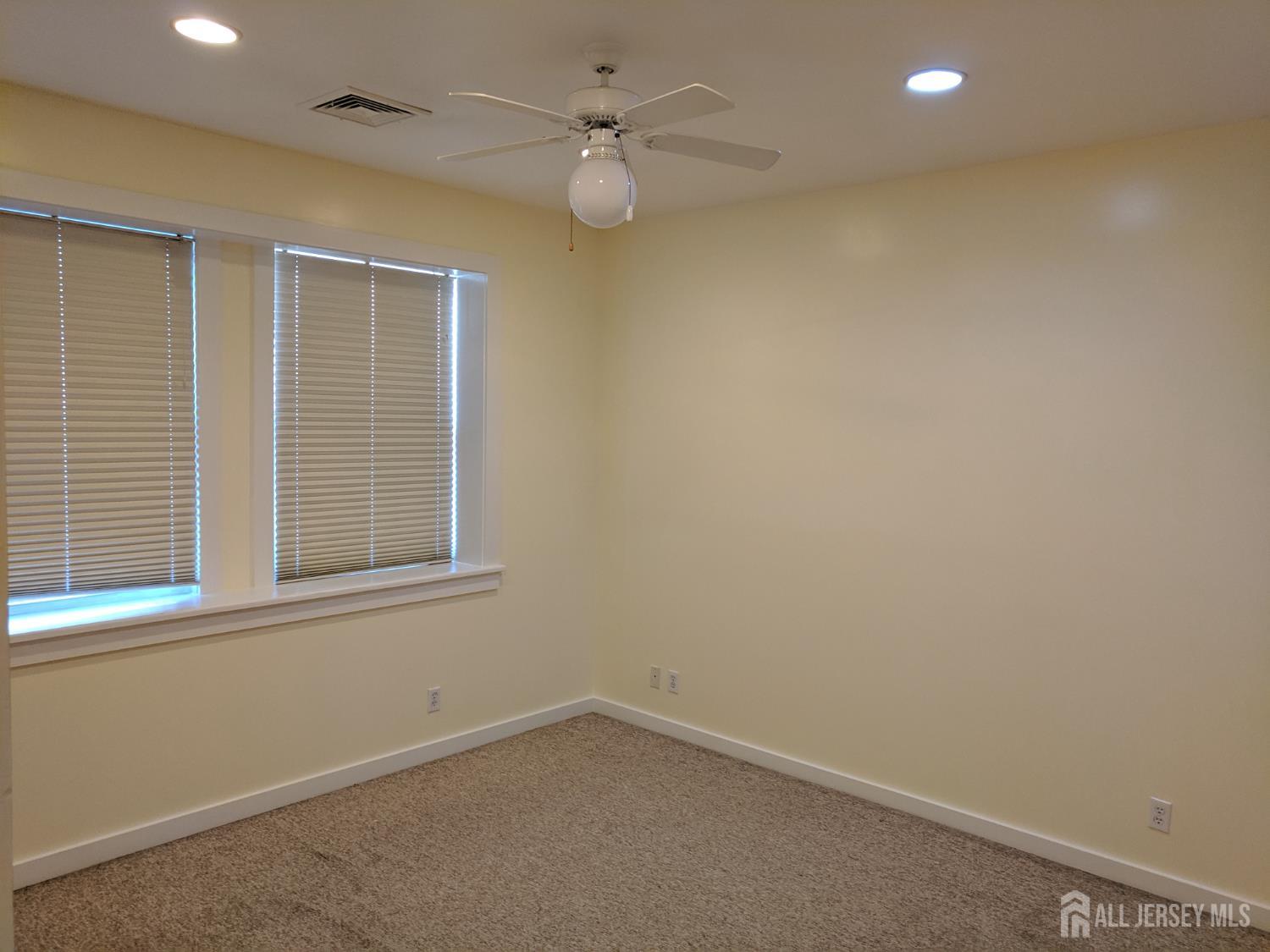 385 George Street, Unit 2B New Brunswick, NJ 08901 - Photo 21 of 32