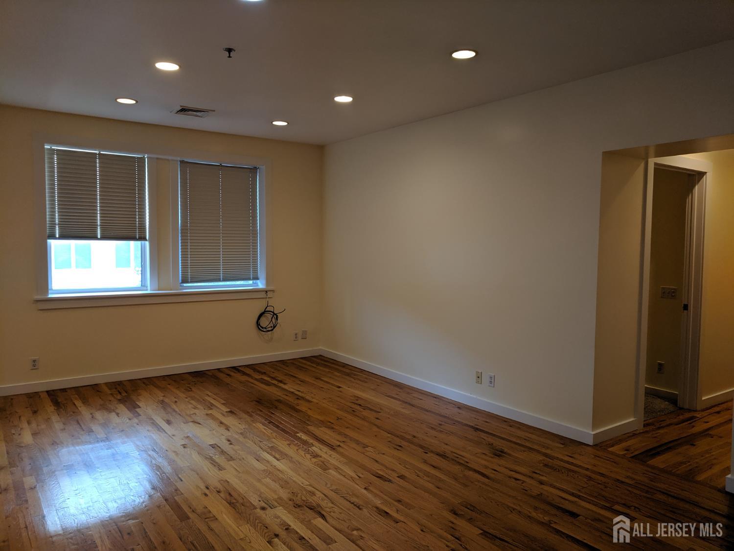 385 George Street, Unit 2B New Brunswick, NJ 08901 - Photo 26 of 32