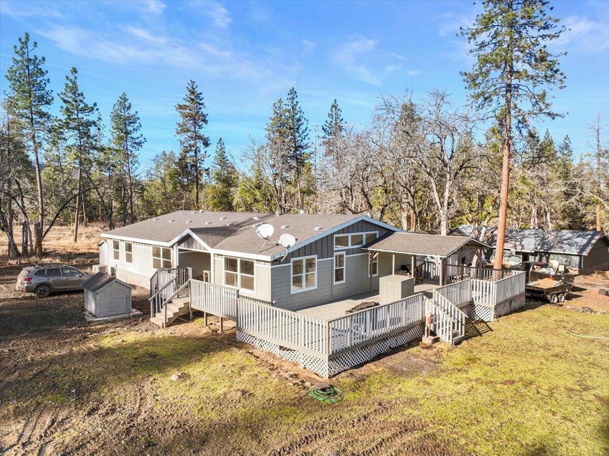 1387 North Obenchain Road Eagle Point, OR 97524 - Photo 11 of 39 31-DJI_0069