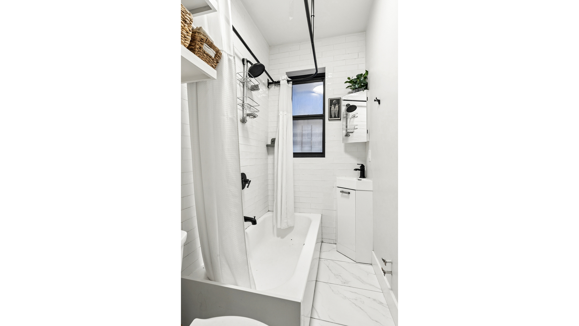 30 Macombs Place, Unit 21 Manhattan, NY 10039 - Photo 5 of 5