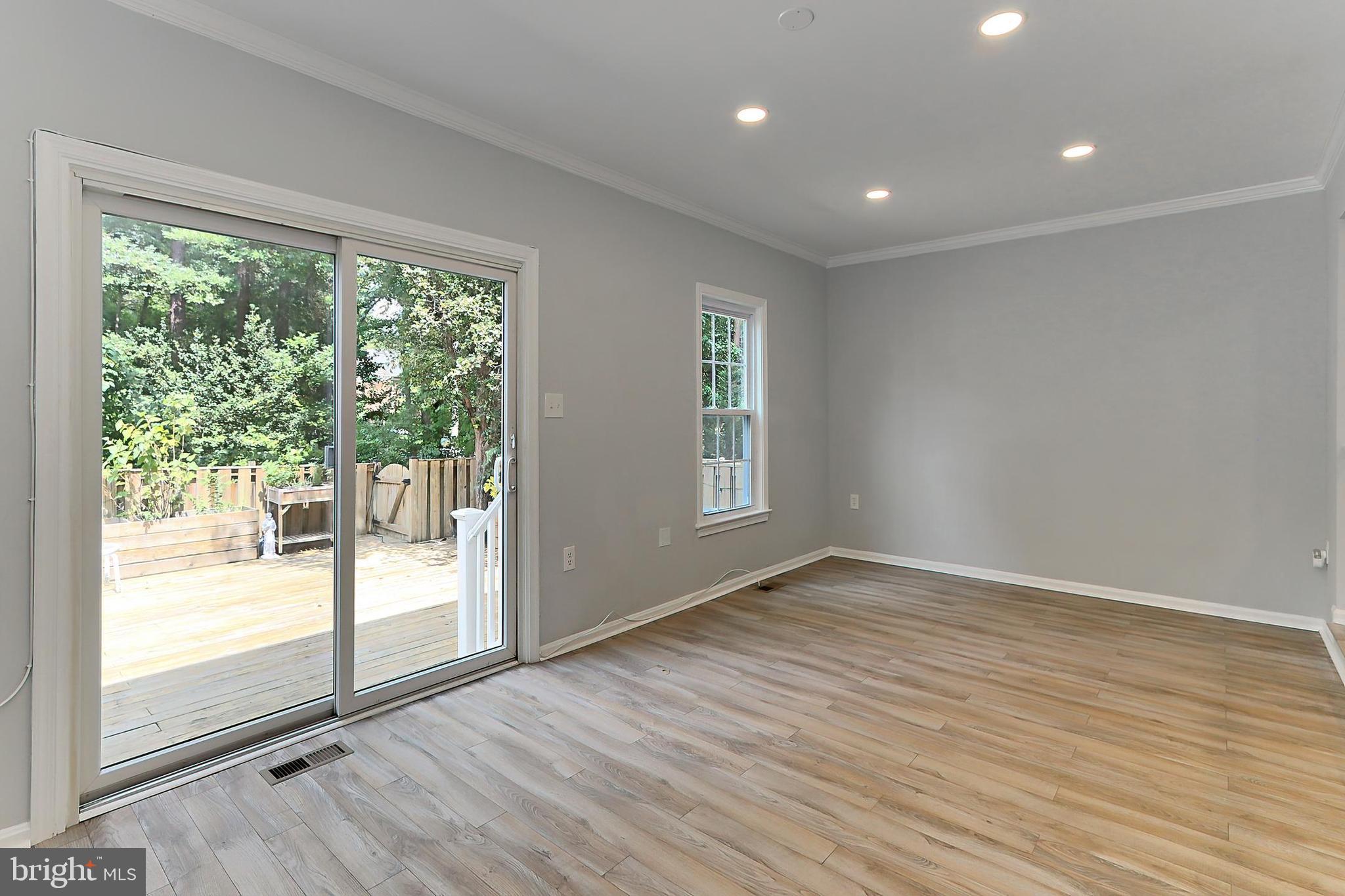 10270 Latney Road Fairfax, VA 22032 - Photo 14 of 52 Living room has newer SG doors to rear yard