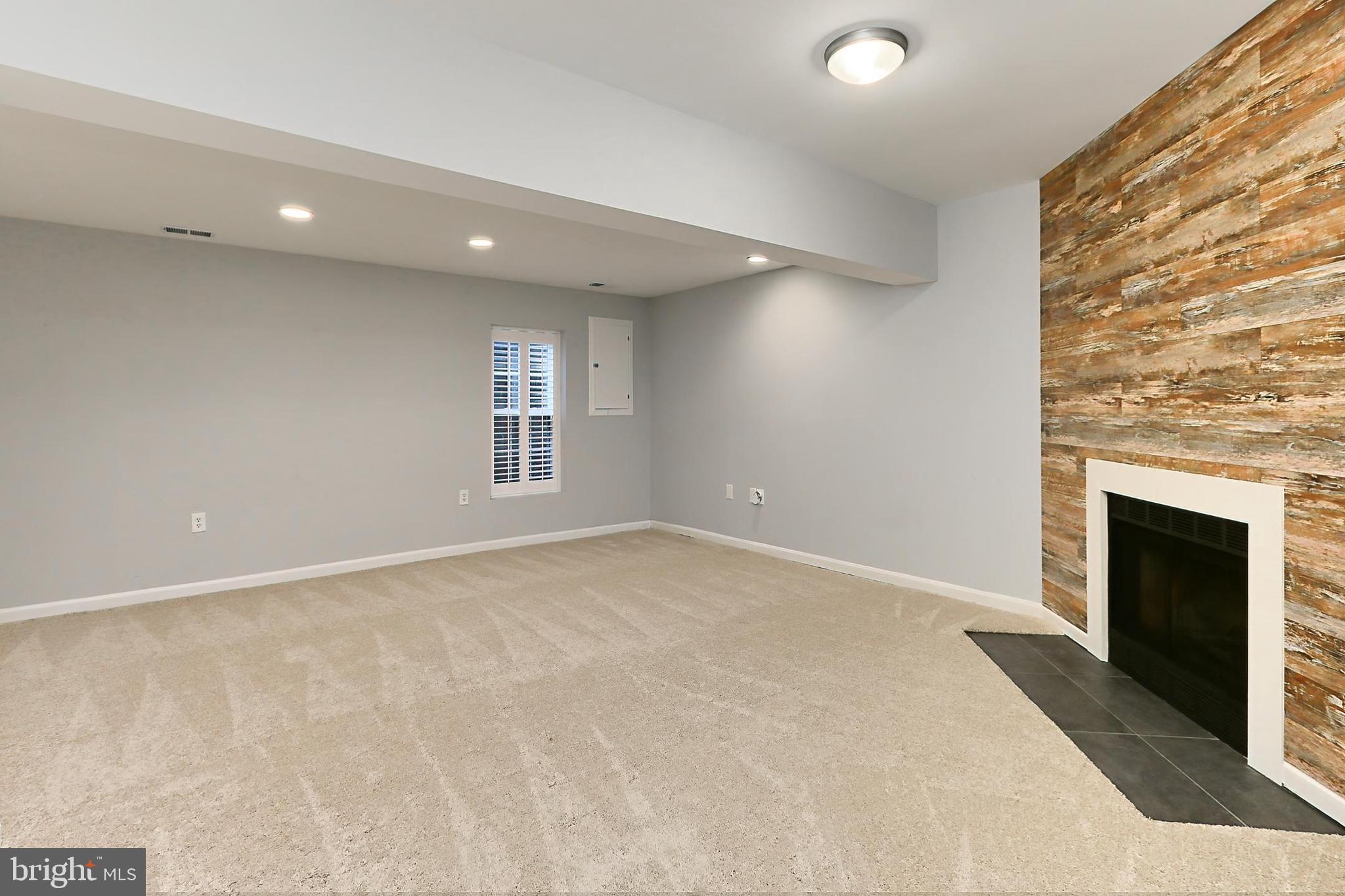 10270 Latney Road Fairfax, VA 22032 - Photo 30 of 52 Spacious lower level with recessed lighting