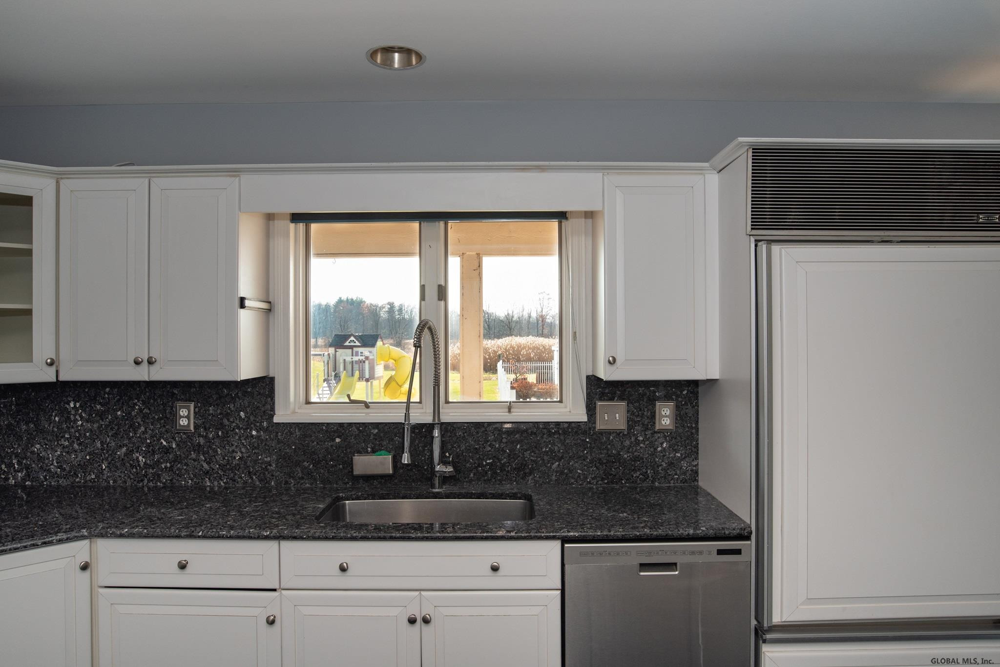 1095 Muitzeskill Road Schodack, NY 12156 - Photo 8 of 45 Photo 8