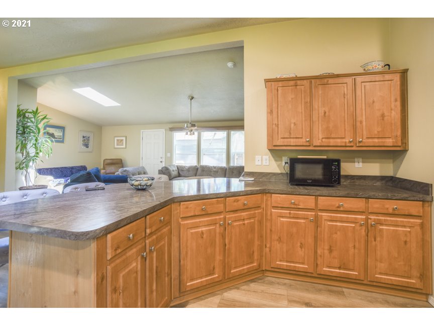 81252 Lost Creek Road Dexter, OR 97431 - Photo 12 of 29 Gallery Image 12