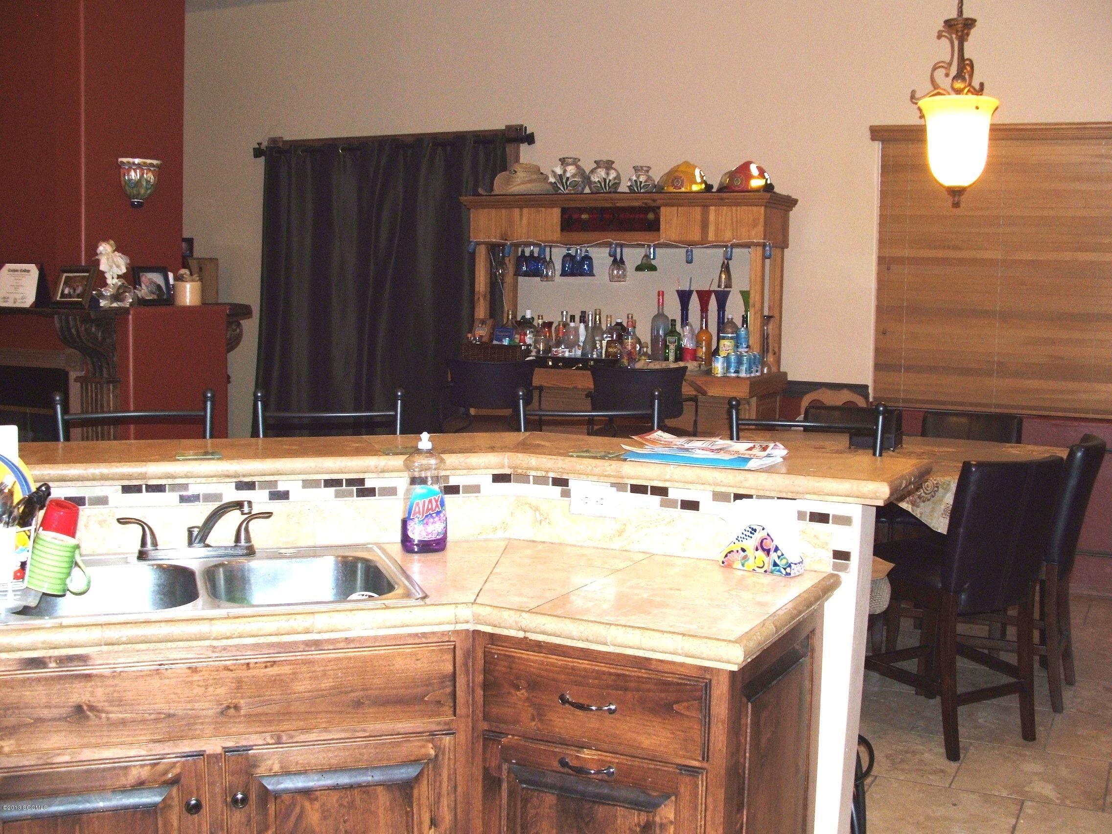 1404 Row Court Rio Rico, AZ 85648 - Photo 6 of 28