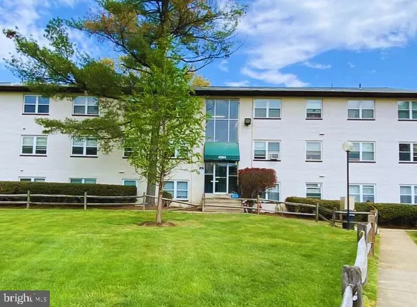 $1,900 | 4254 Buckman Road, Unit 4, Alexandria, VA 22309