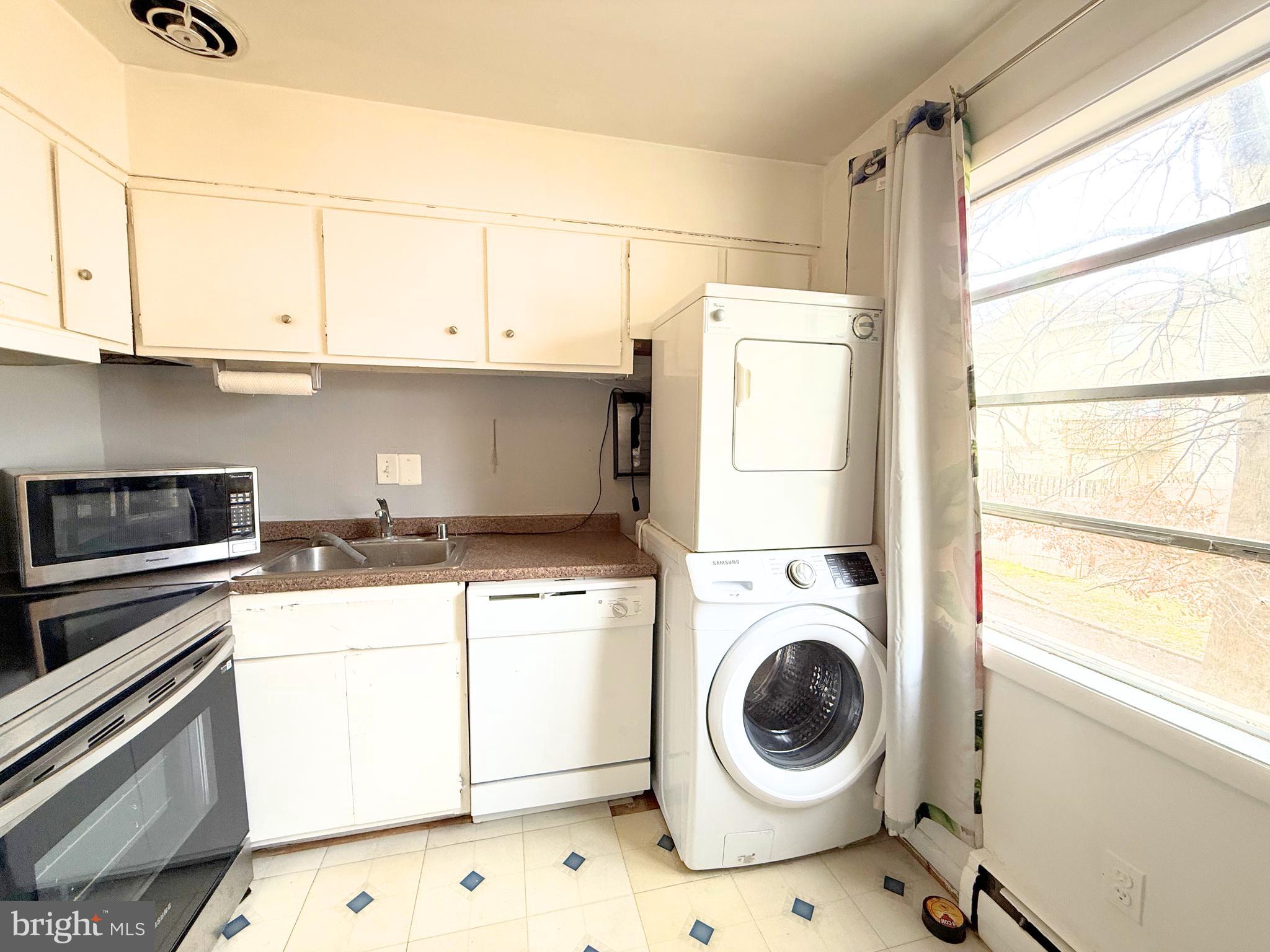 4254 Buckman Road, Unit 4 Alexandria, VA 22309 - Photo 8 of 17