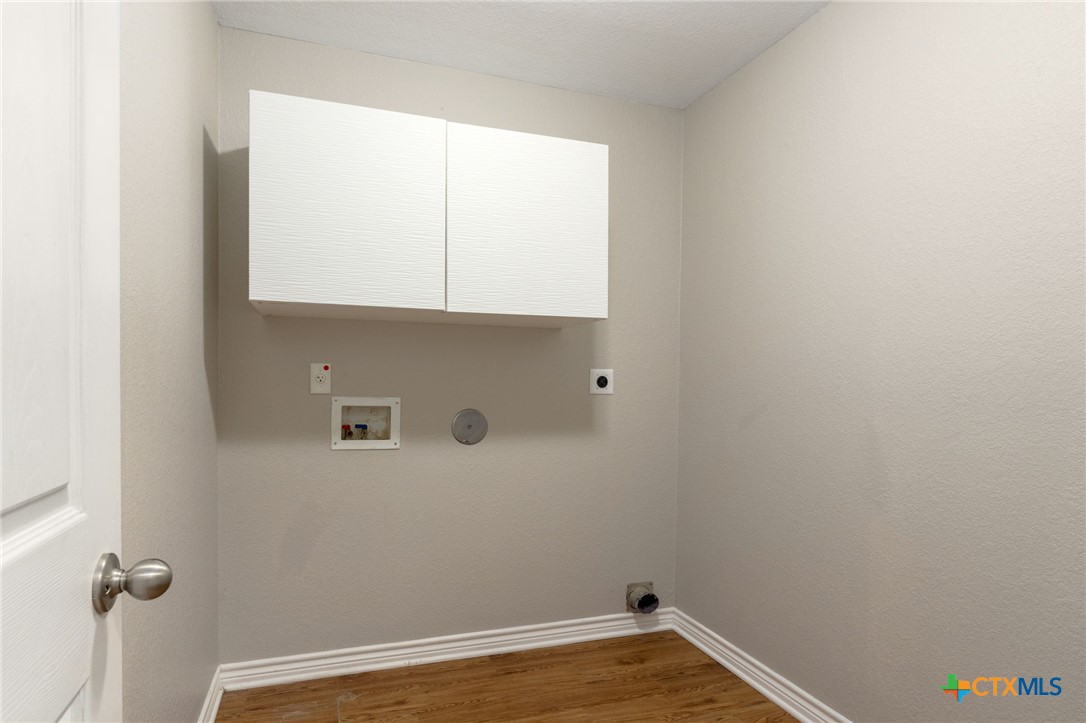 916 Freedom Drive Temple, TX 76502 - Photo 12 of 24 a view of a small space