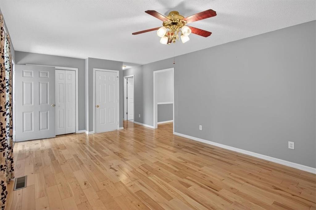 402 Deer Run Jasper, GA 30143 - Photo 13 of 47