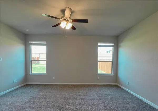 $2,600 | 15841 Holland Hill Lane, Justin, TX 76247