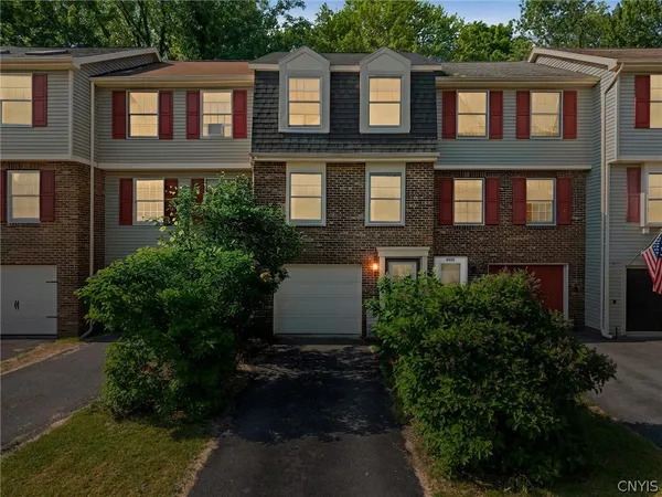 $179,000 | 4433 Heritage Drive, Clay, NY 13090