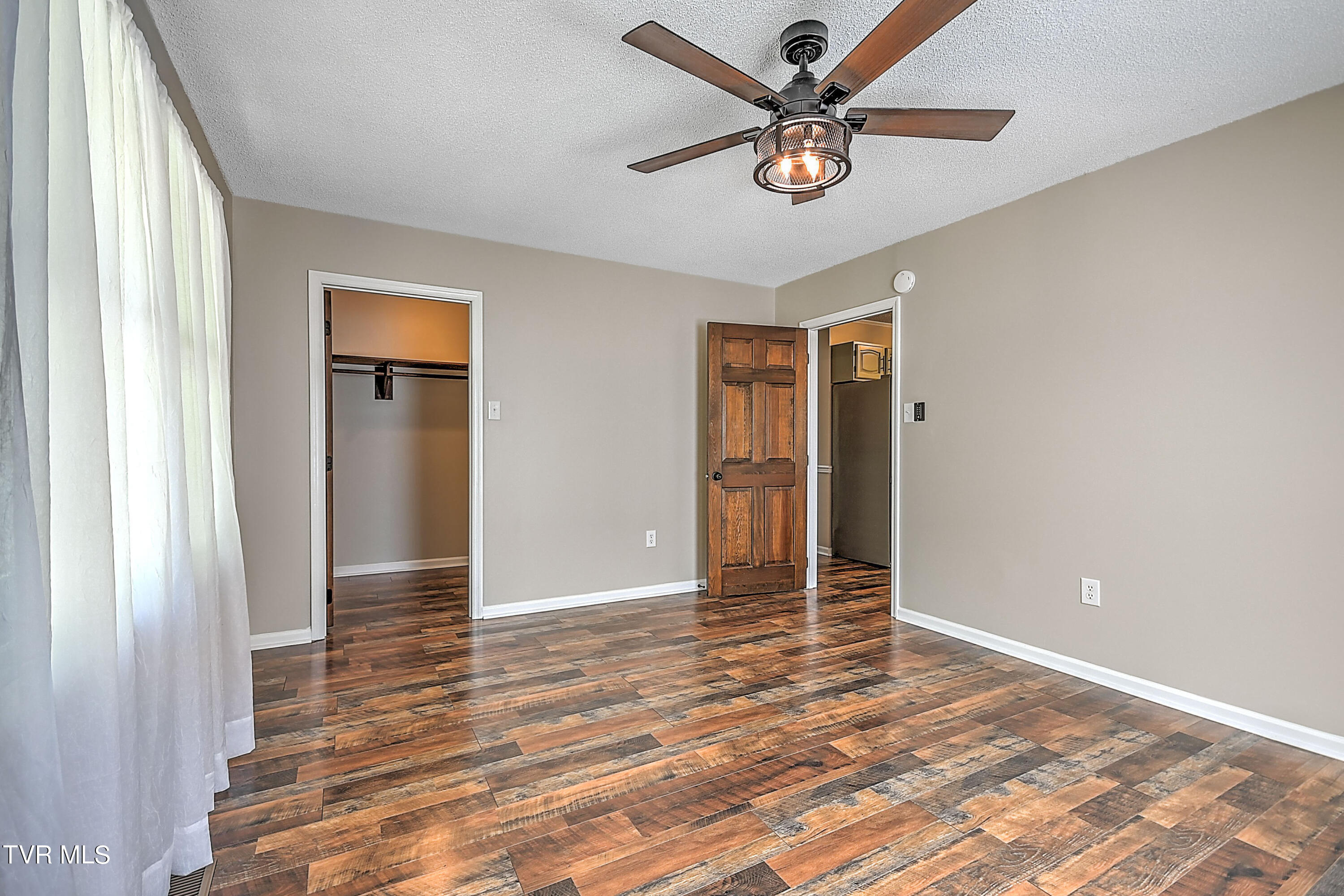 3753 Cove Creek Road Bristol, VA 24202 - Photo 37 of 70 Cove Creek Gdawg-33