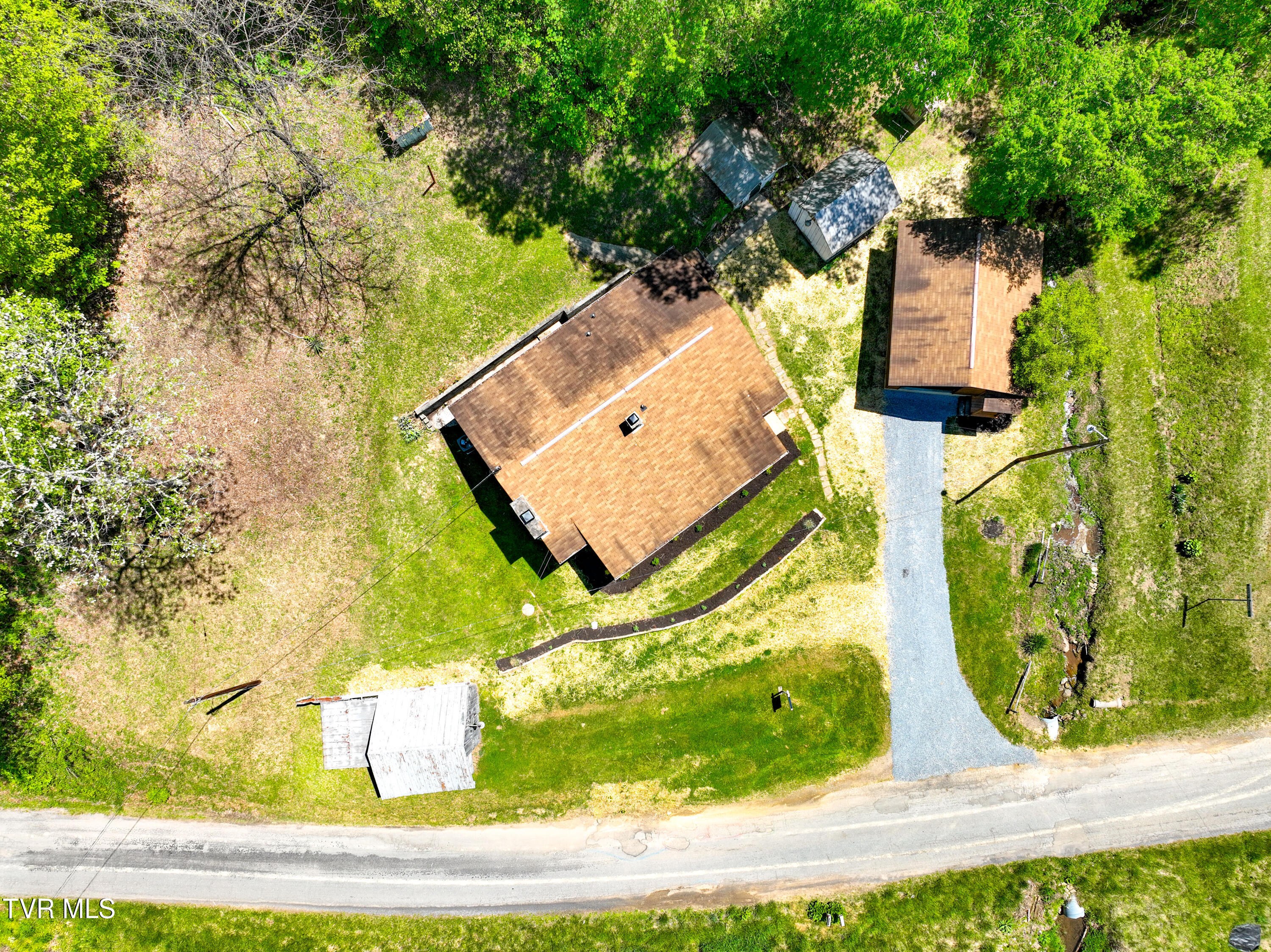 3753 Cove Creek Road Bristol, VA 24202 - Photo 48 of 70 Cove Creek Drone GDAWG-4