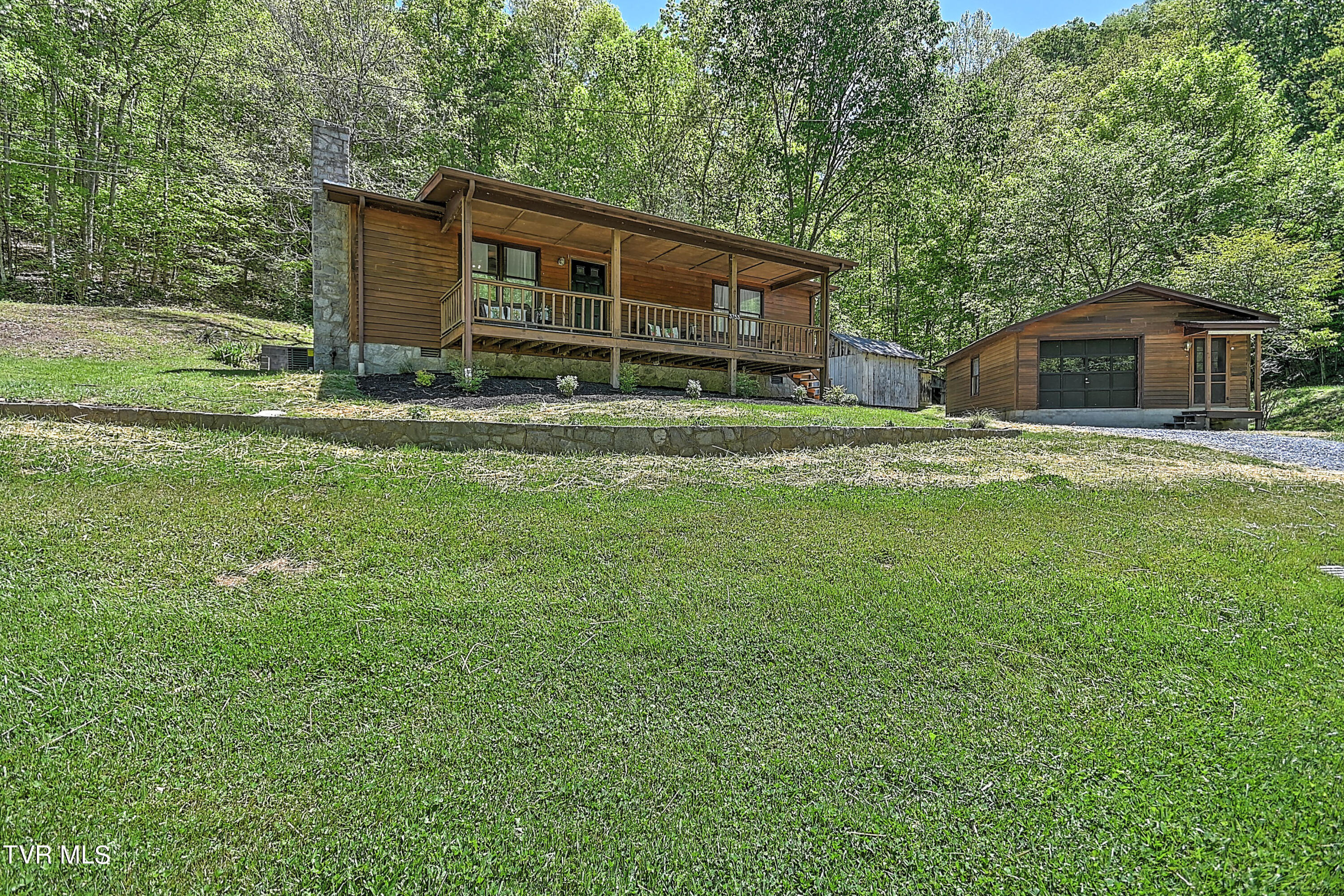 3753 Cove Creek Road Bristol, VA 24202 - Photo 7 of 70 Cove Creek Gdawg-2