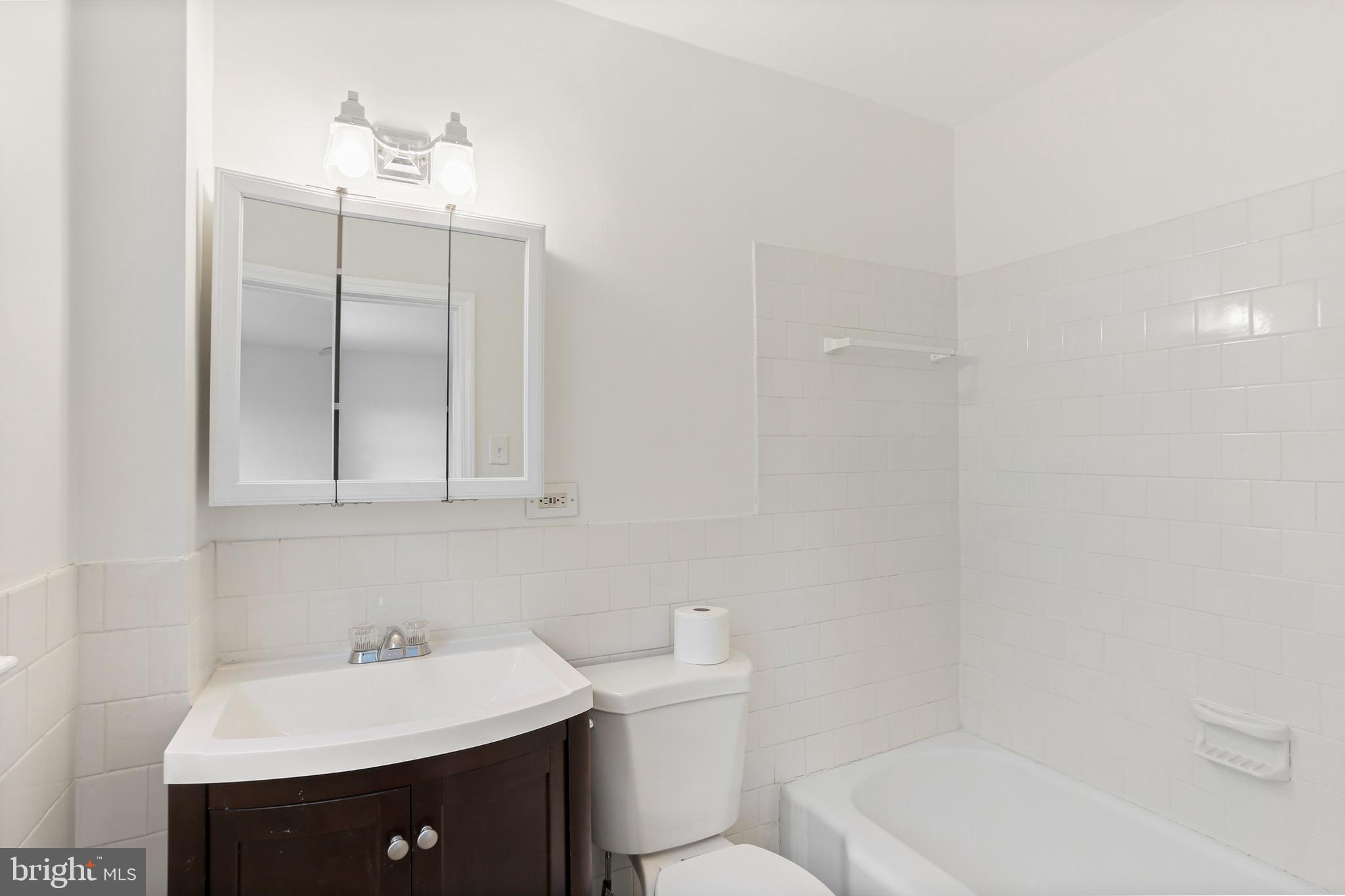 1603 Burnwood Road Baltimore, MD 21239 - Photo 12 of 36 Main Level Primary Suite Bath