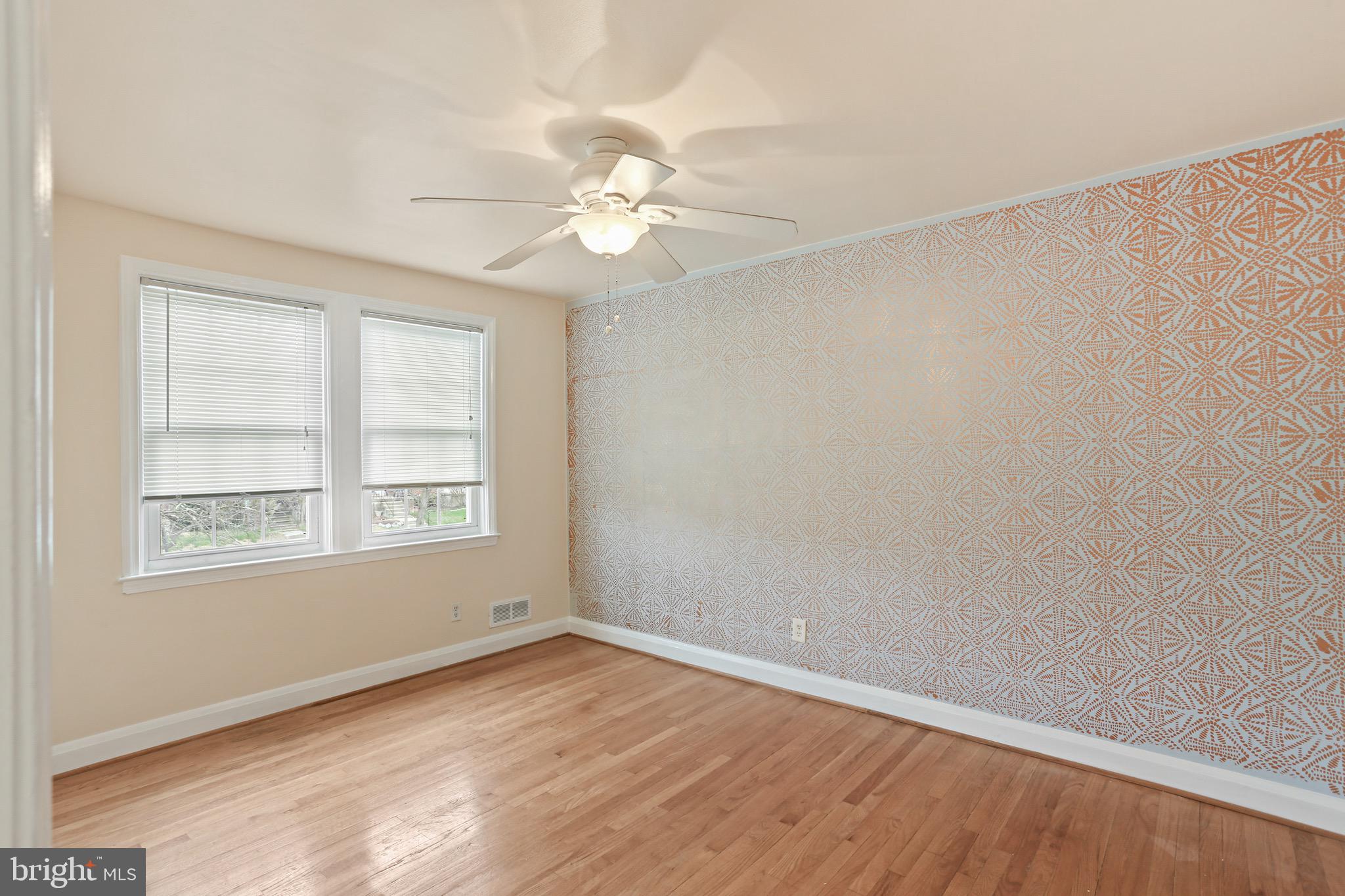 1603 Burnwood Road Baltimore, MD 21239 - Photo 15 of 36 Large Bedroom