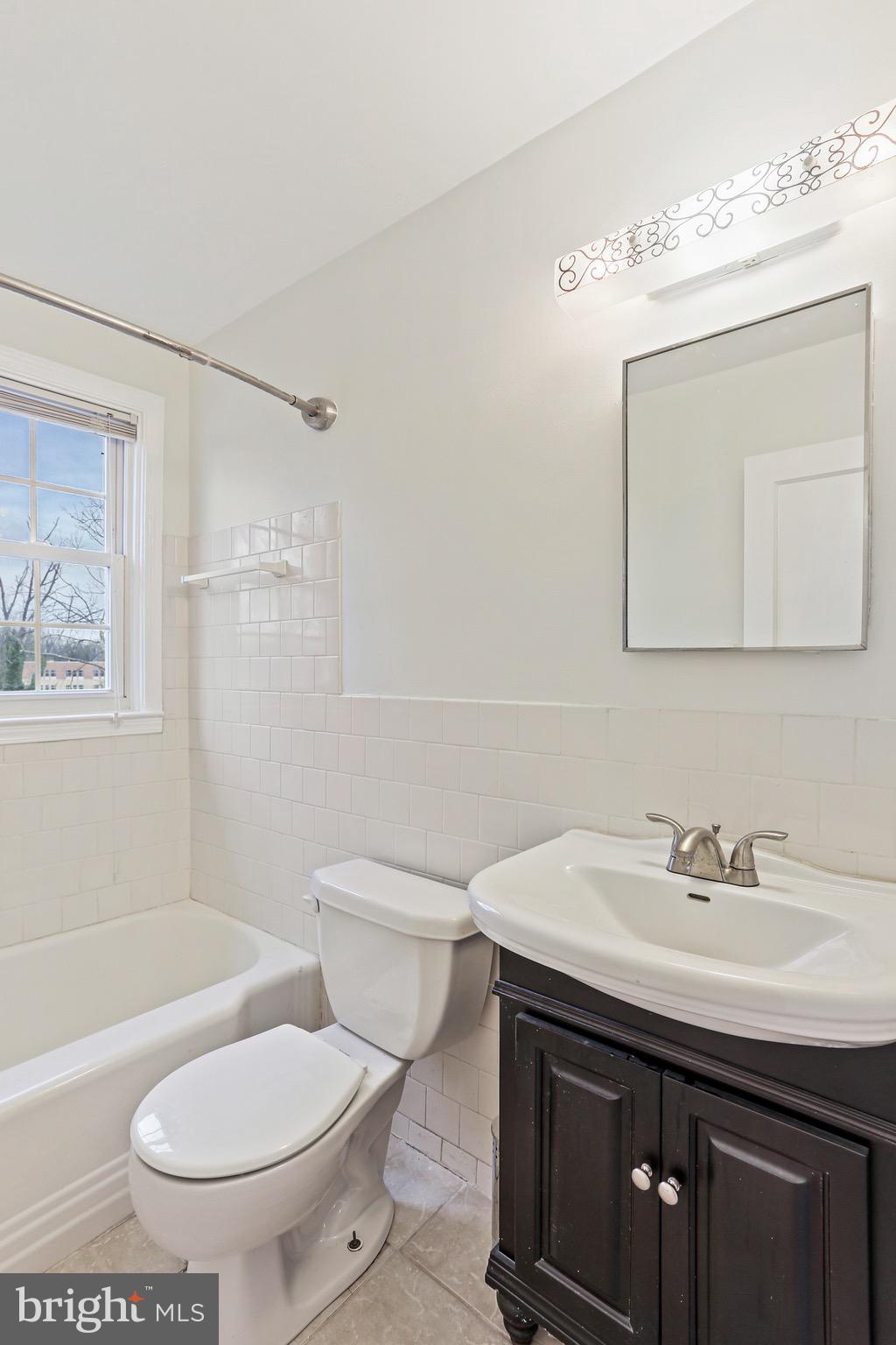 1603 Burnwood Road Baltimore, MD 21239 - Photo 26 of 36 Gallery Image 26