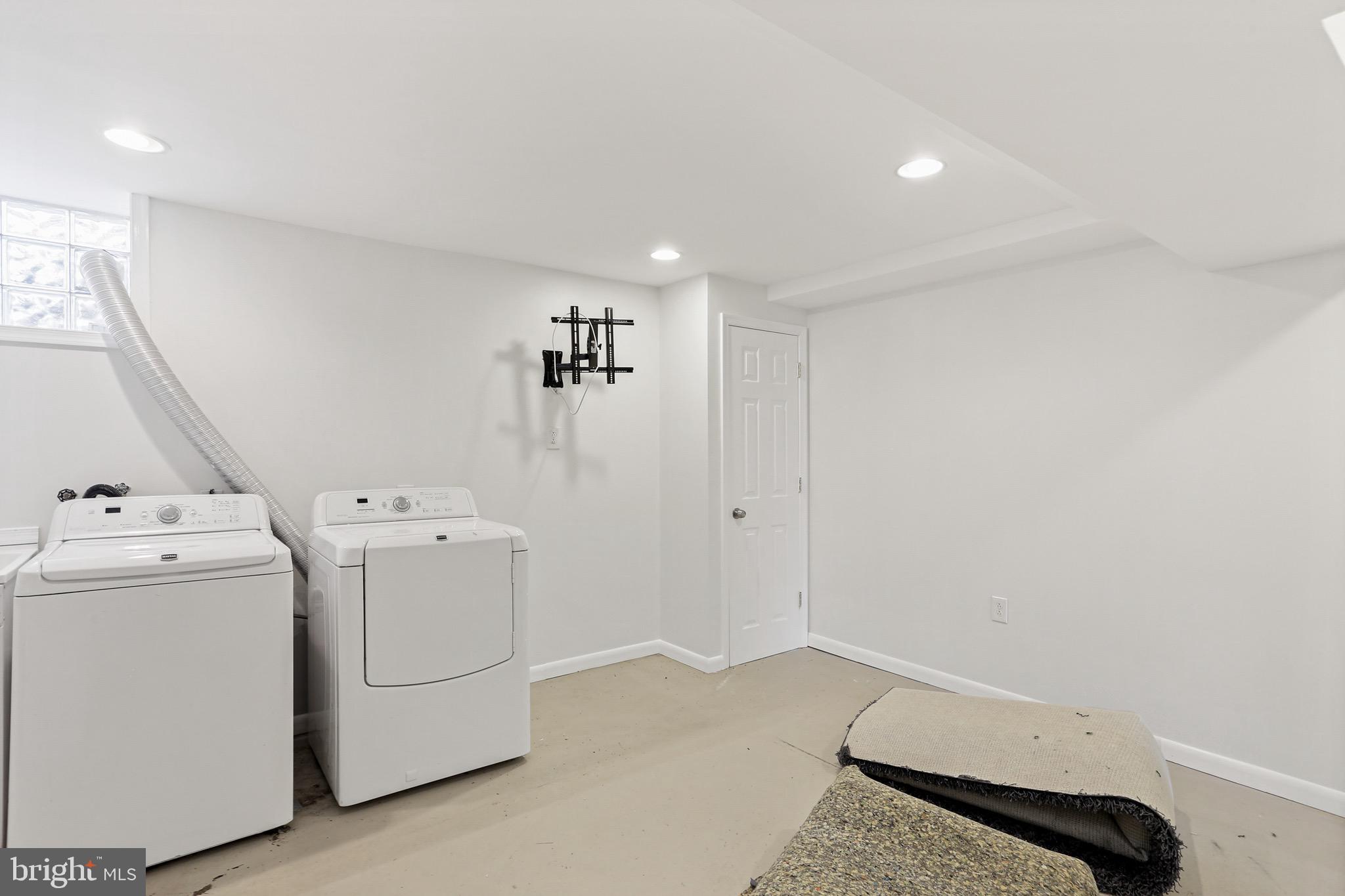 1603 Burnwood Road Baltimore, MD 21239 - Photo 31 of 36 Gallery Image 31