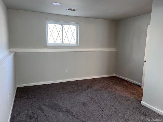 2976 Lansdowne Road Waterford, MI 48329 - Photo 8 of 18