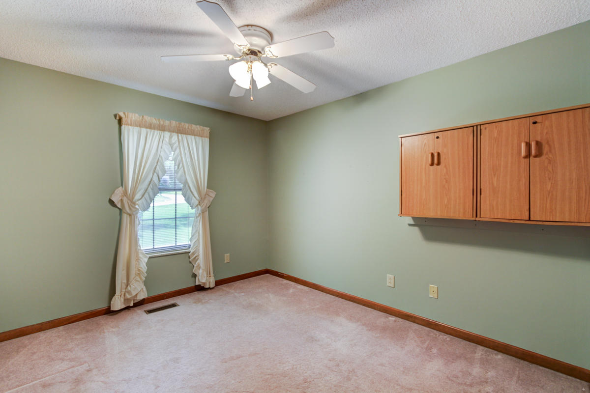 3921 Meredith Road Knoxville, TN 37921 - Photo 11 of 22 + Perceptions (13)